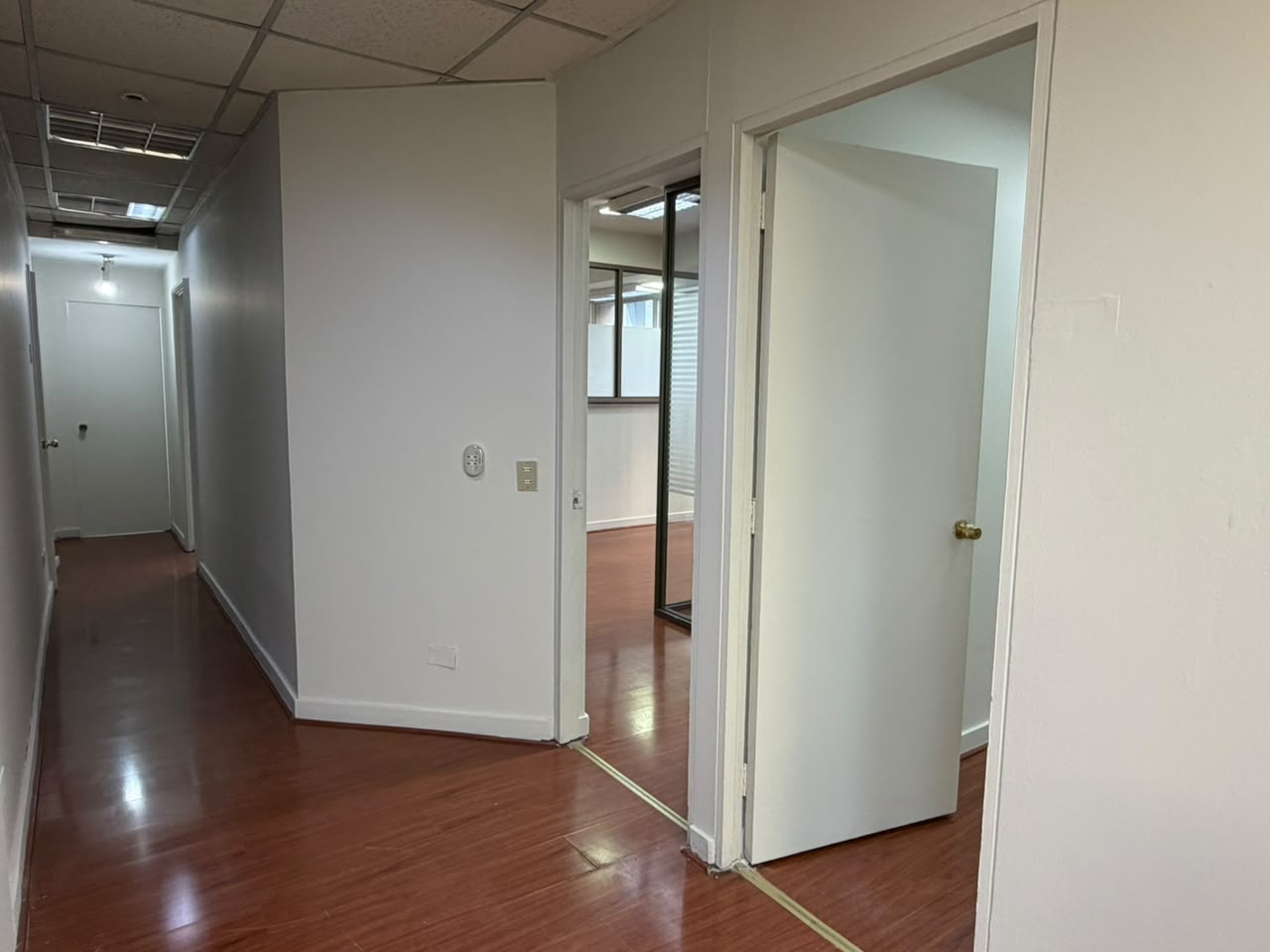 Oficina de 100 m² en Huérfanos 863, Santiago, foto 6 de 12
