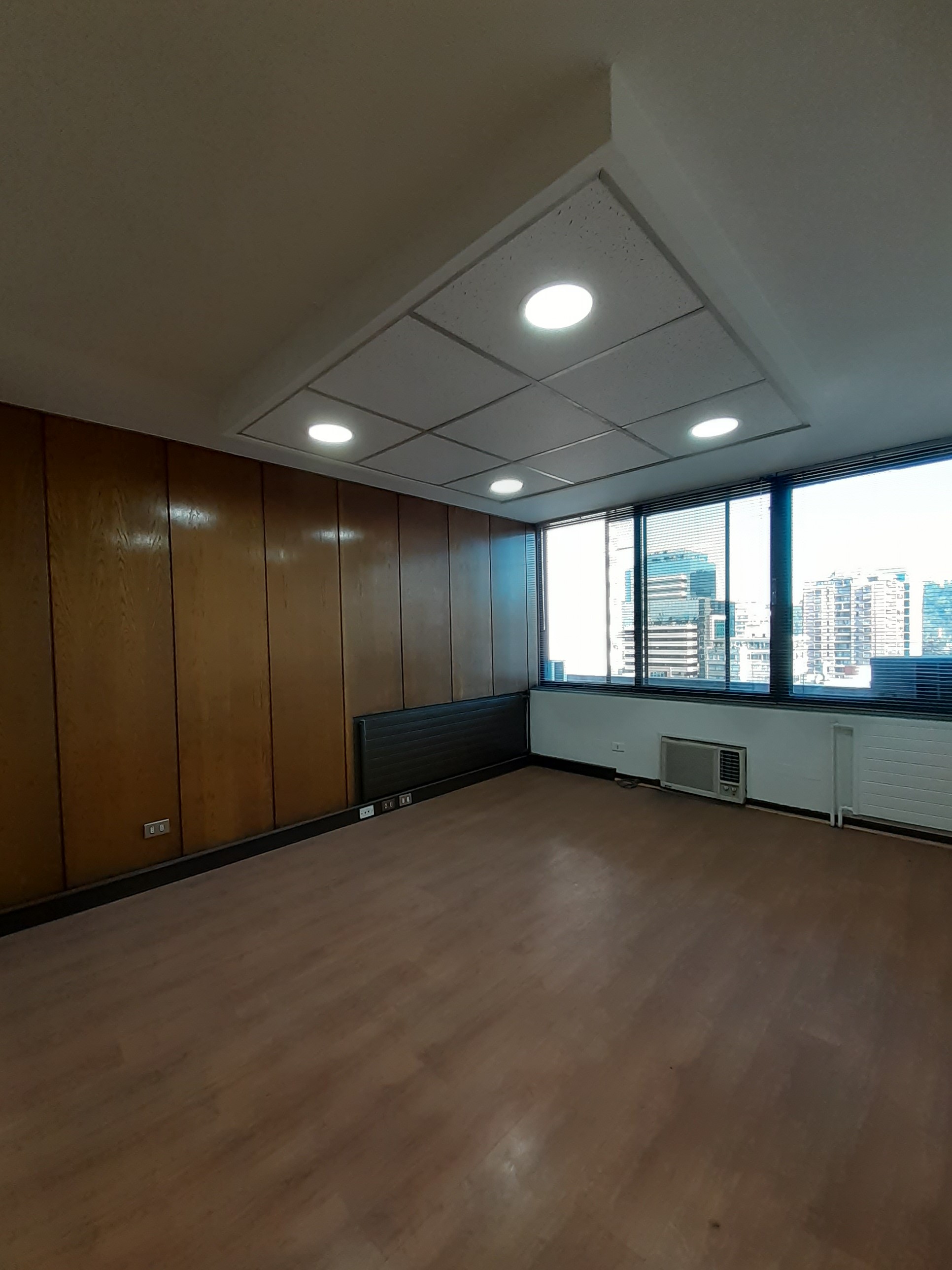 Oficina de 110 m² en Las Bellotas 199, Providencia, foto 3 de 12