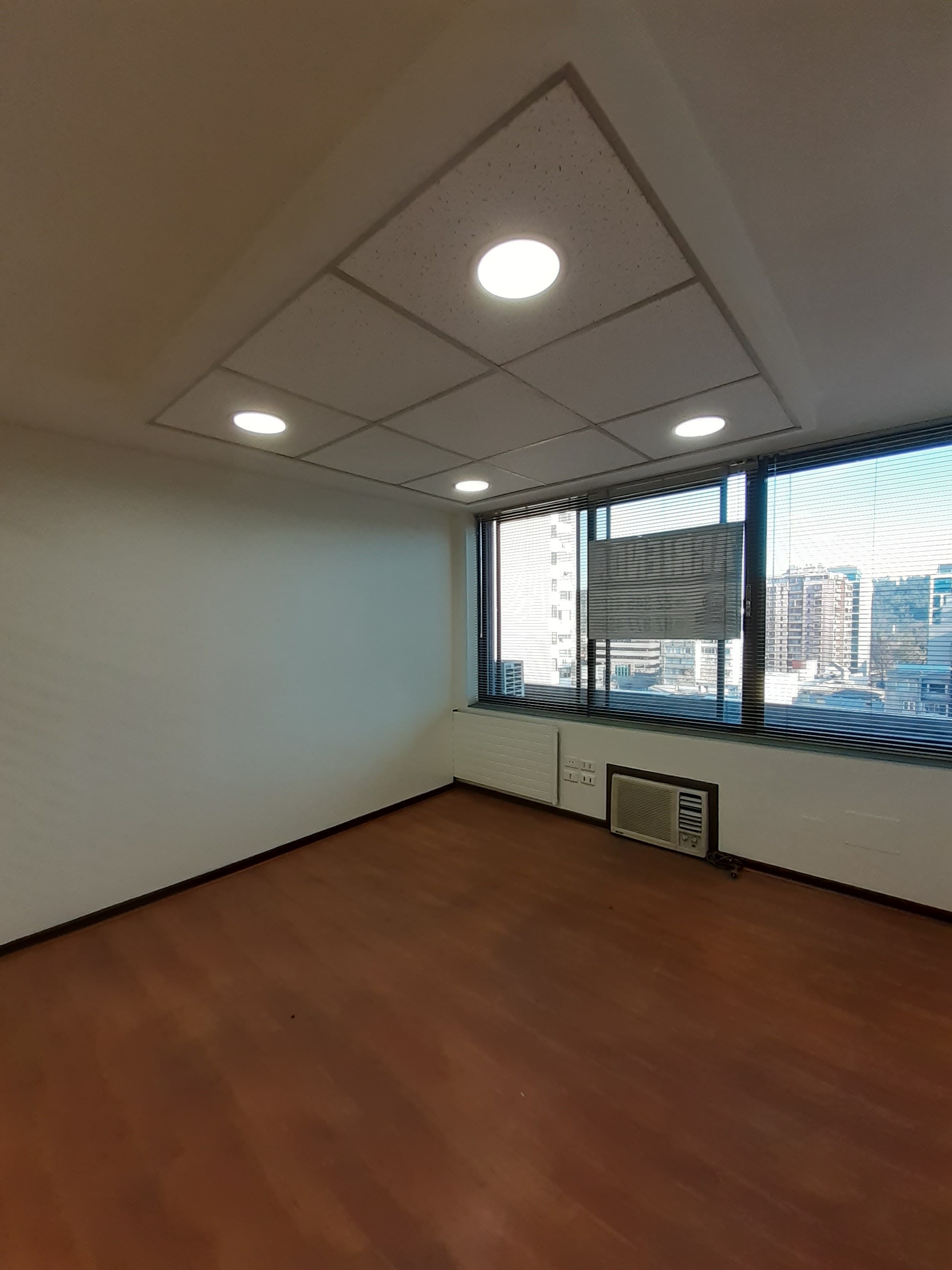 Oficina de 110 m² en Las Bellotas 199, Providencia, foto 5 de 12