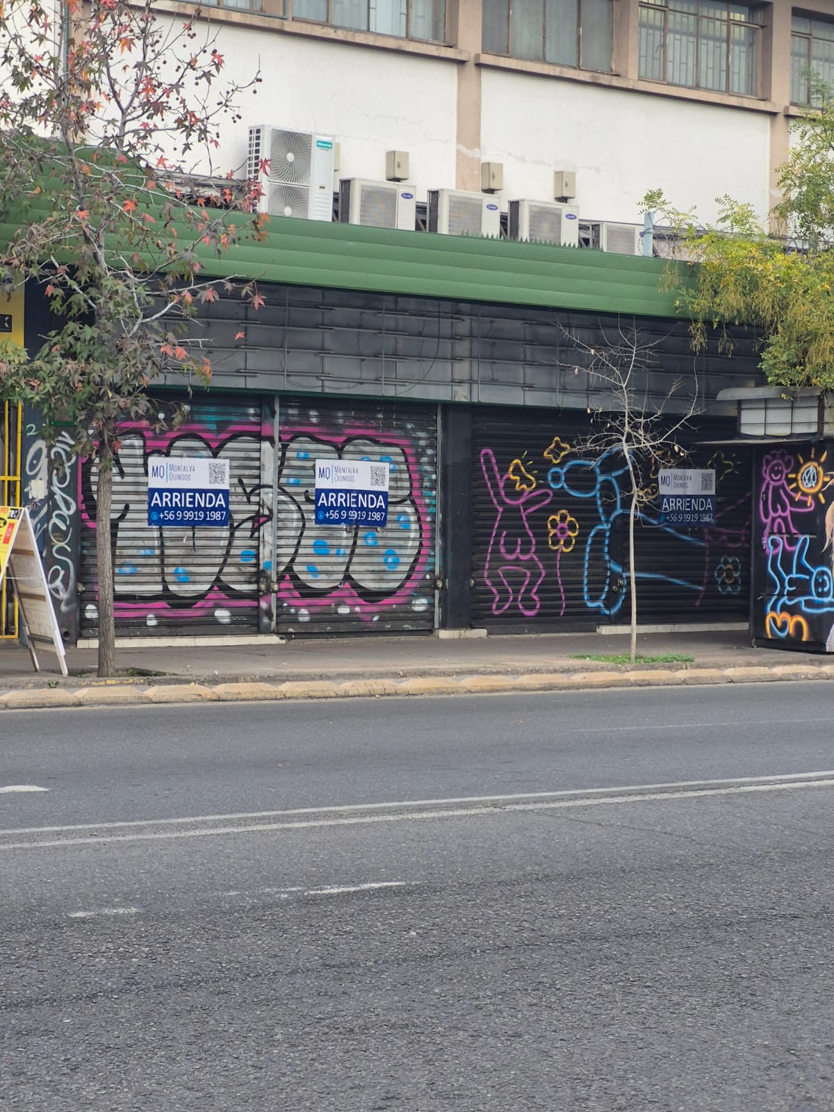 Local comercial de 146 m² en Santiago