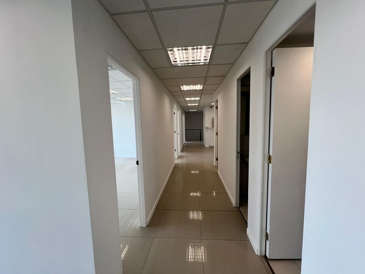 Oficina de 243 m² en Merced 838, Santiago, foto 14 de 16