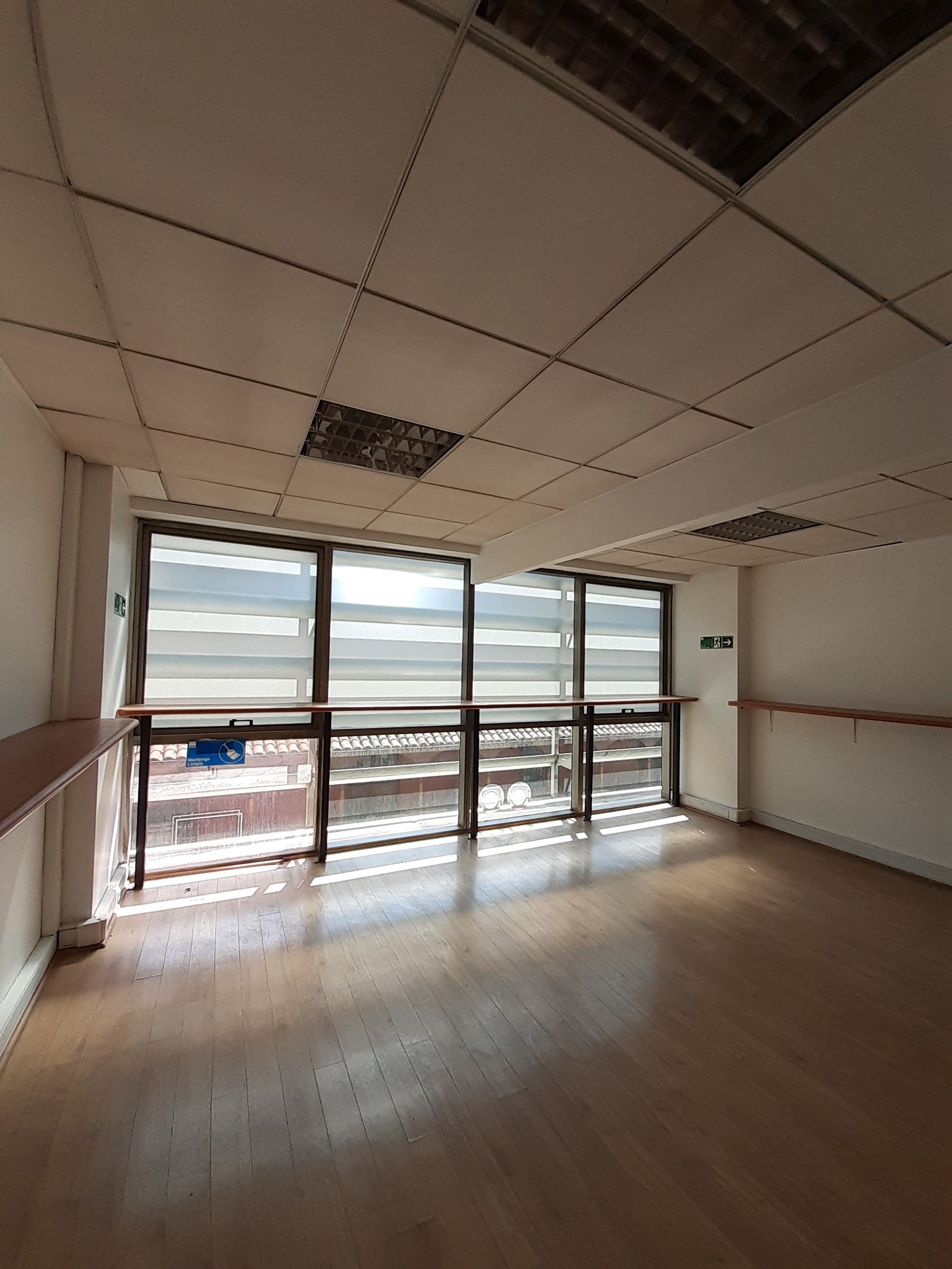 Oficina de 40 m² en Merced 838, Santiago, foto 3 de 12