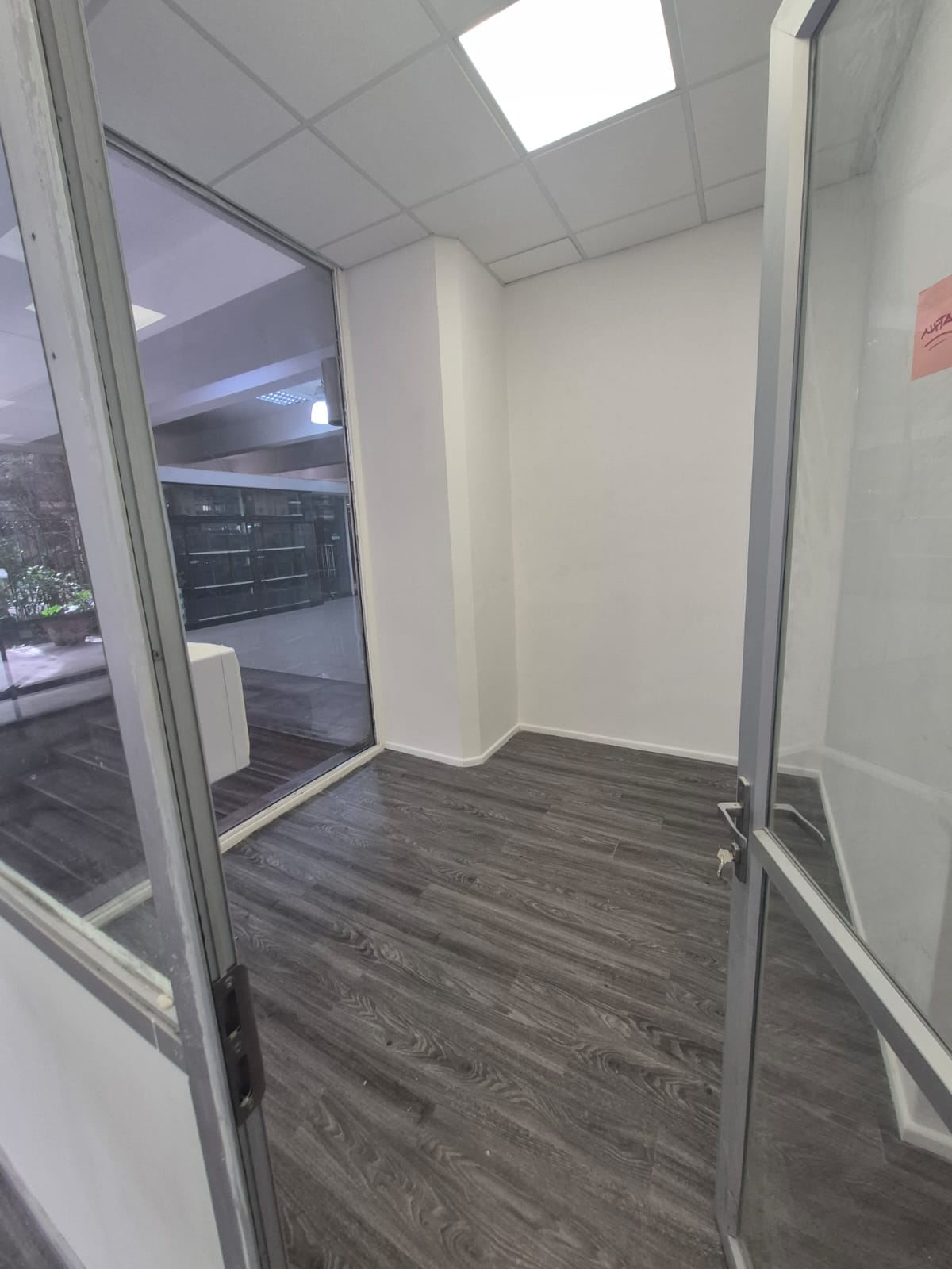 Local comercial de 61 m² en Huérfanos 669, Santiago, foto 8 de 12