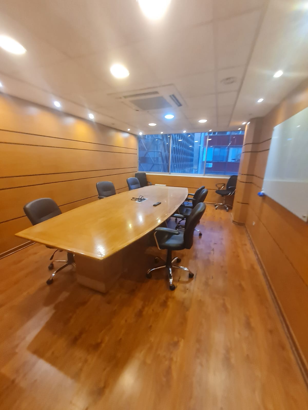 Oficina de 538 m² en Huérfanos 669, Santiago, foto 12 de 13