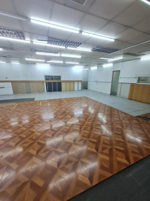 Local comercial de 310 m² en Miraflores 354, Santiago, foto 10 de 12