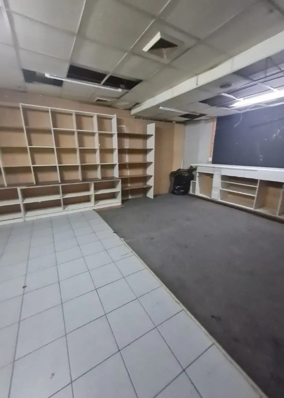 Local comercial de 310 m² en Miraflores 354, Santiago, foto 3 de 12